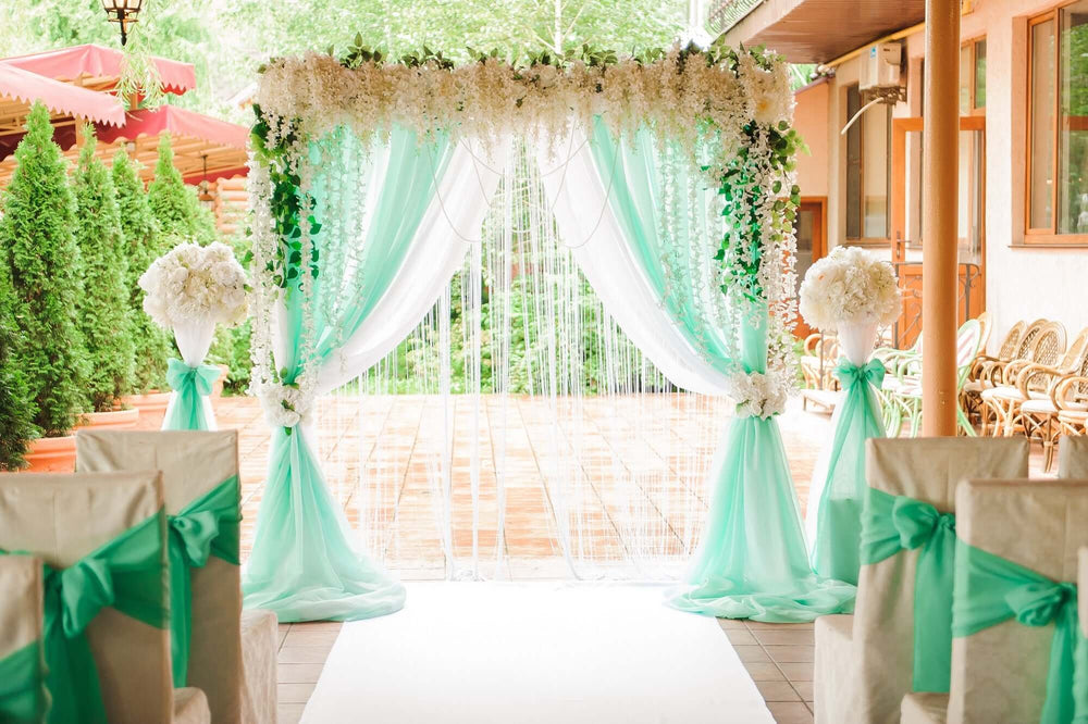 Discover the Dramatic Fluid Drape of Chiffon with eFavormart!