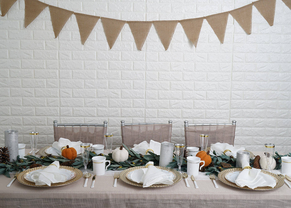 Embrace the Seasonal Change with our Fall Table Decor