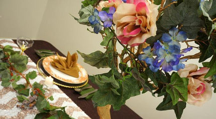 Gadda da Vida Table Setting