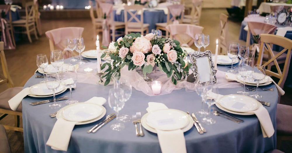 How Do You Determine What Size Tablecloth You Need?