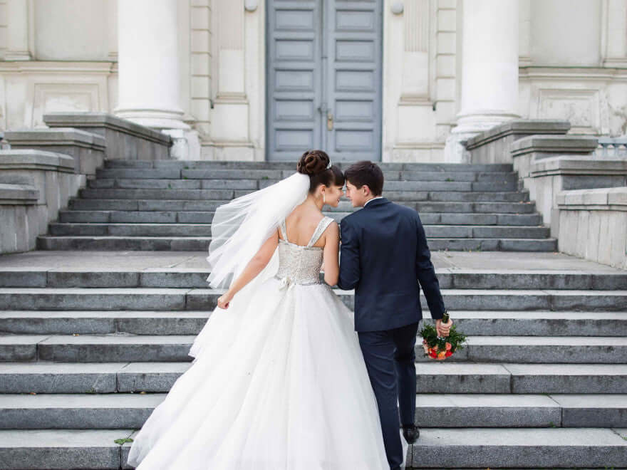 How Many Colors Should A Wedding Have?