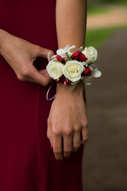 Is Burgundy A Spring Wedding Color?