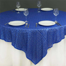 Can You Use a Square Tablecloth on a Round Table?