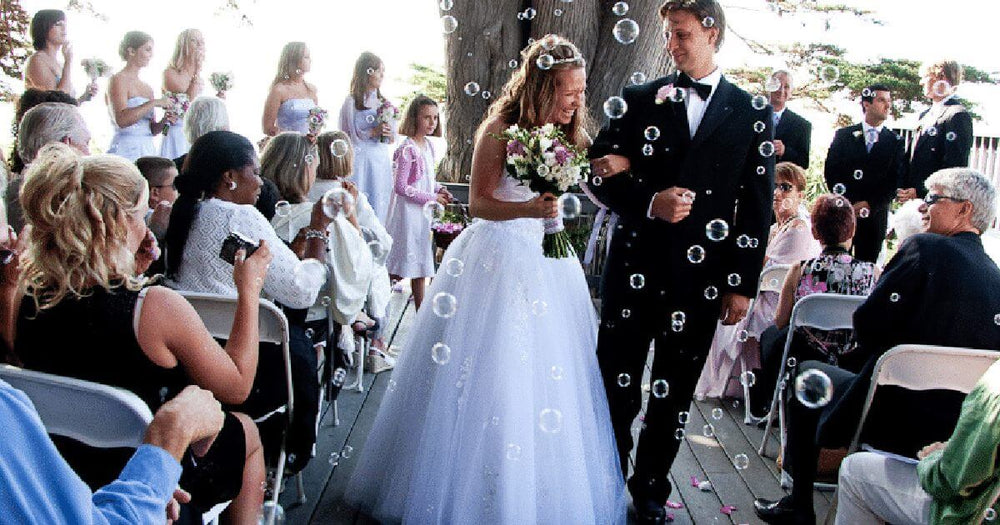 What Are Wedding Bubbles?