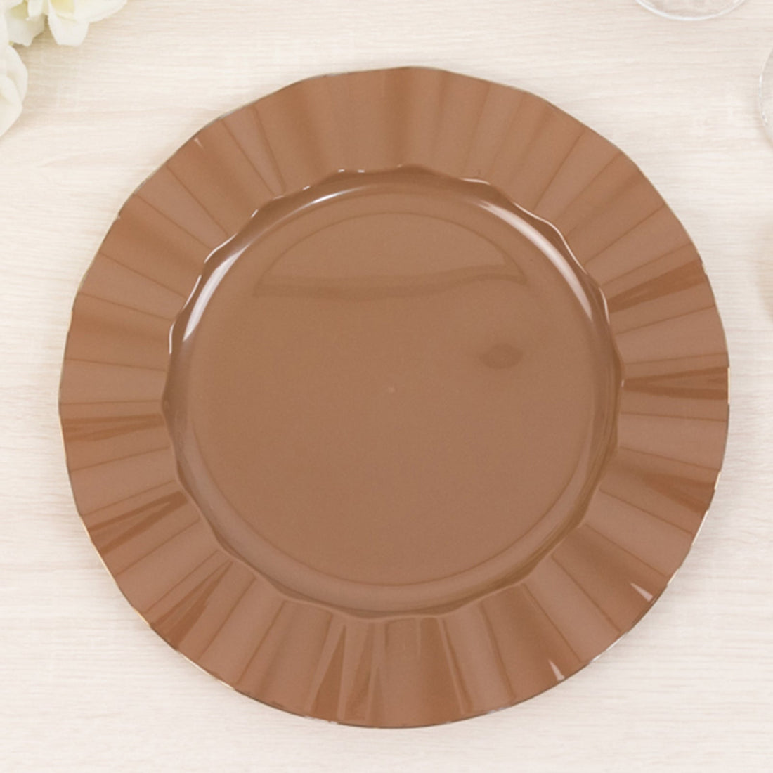 10 Pack Hard Plastic Large Dinner Plates with Gold Ruffled Rim, Heavy Duty Coffee Brown Disposable