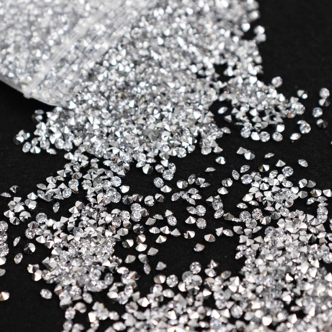 14400 Pcs Silver Acrylic Diamond Rhinestones Vase Filler Faux Crystal Gem Wedding Table Scatters 3mm