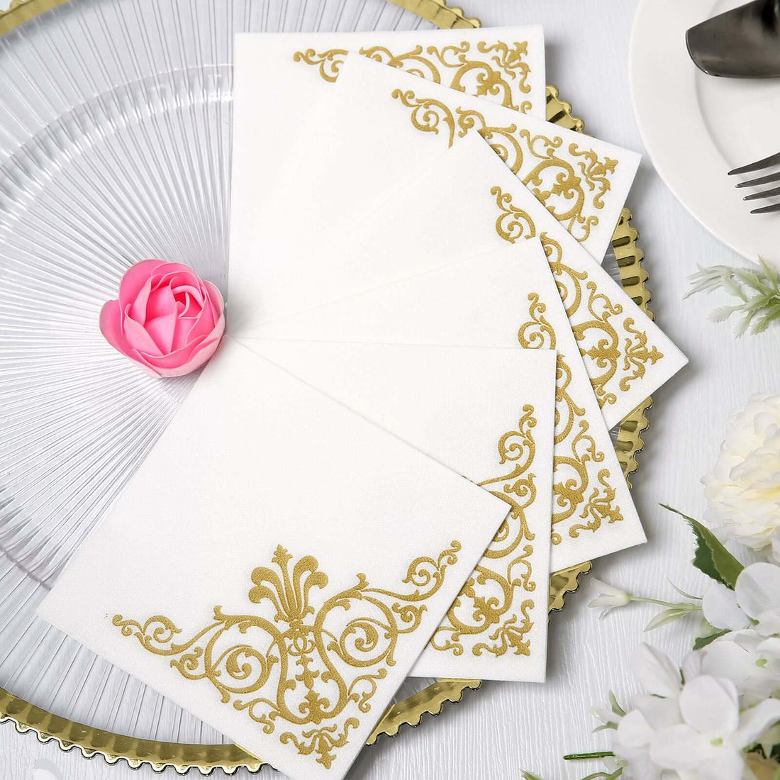 20 Pack White Linen-Feel Cocktail Napkins with Gold Fleur Vintage Print