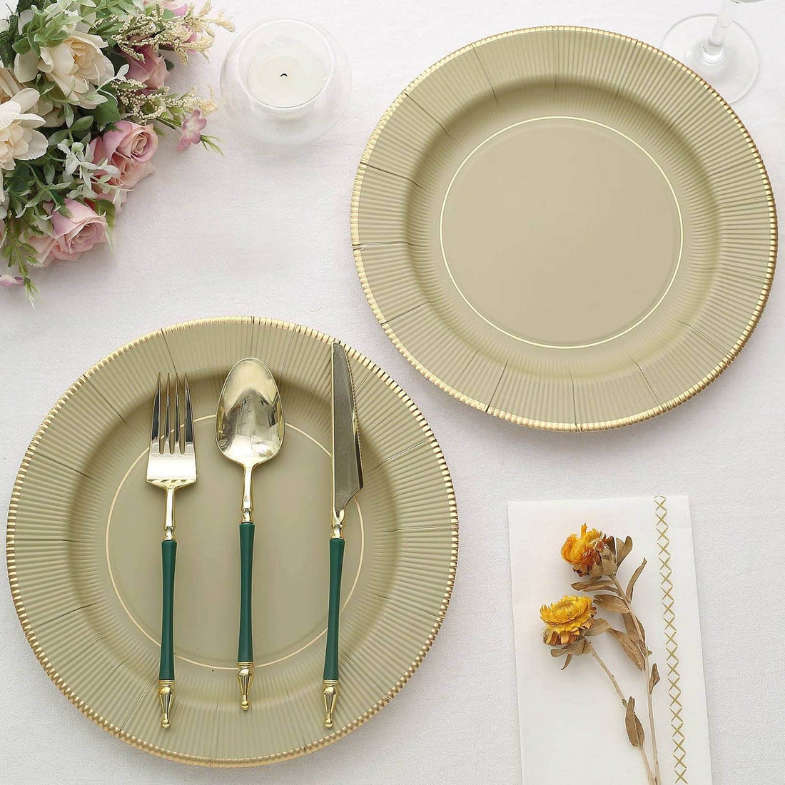 25 Pack | 10inch Khaki Gold Rim Sunray Heavy Duty Paper Dinner Plates