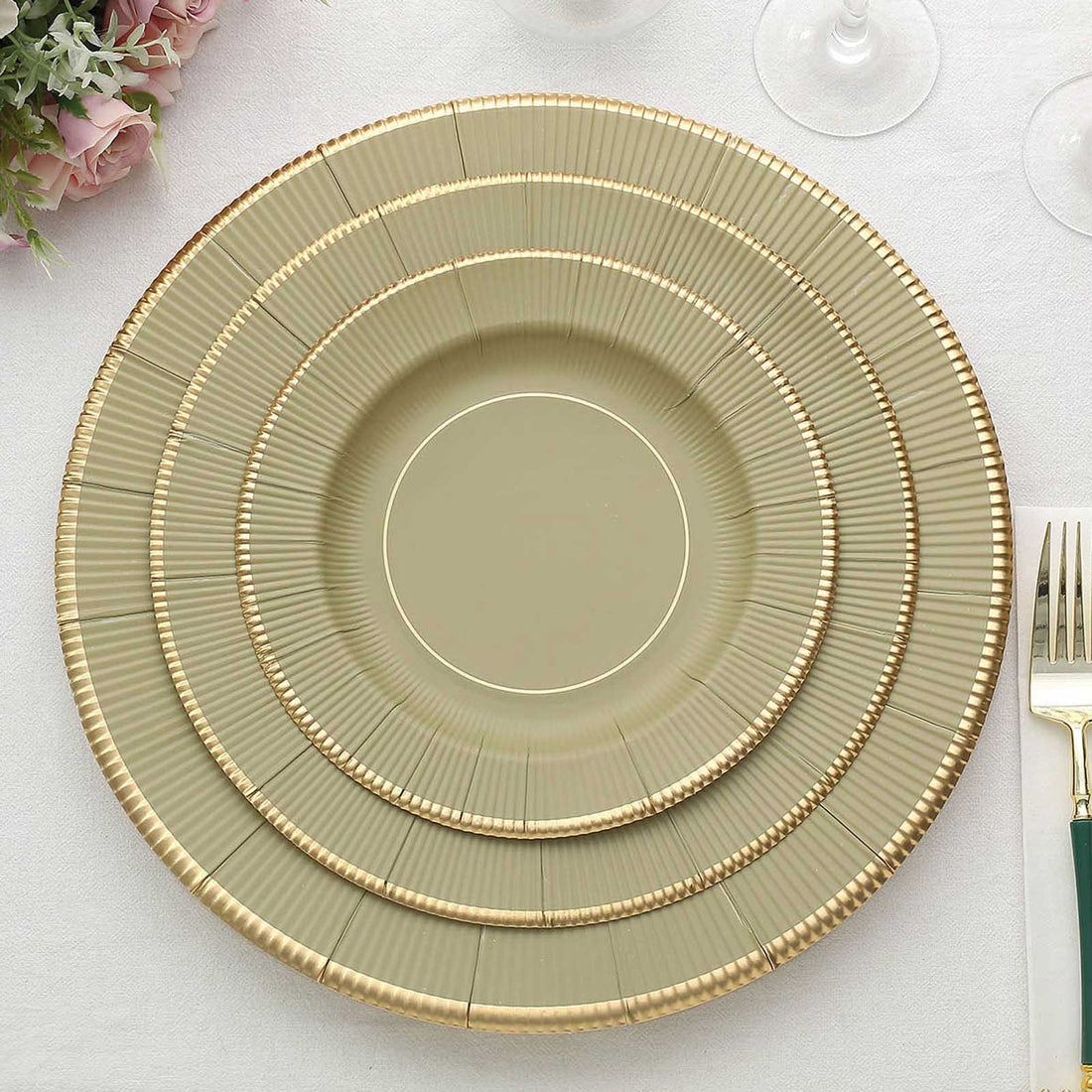 25 Pack | 8inch Khaki Gold Rim Sunray Heavy Duty Paper Dessert Plates
