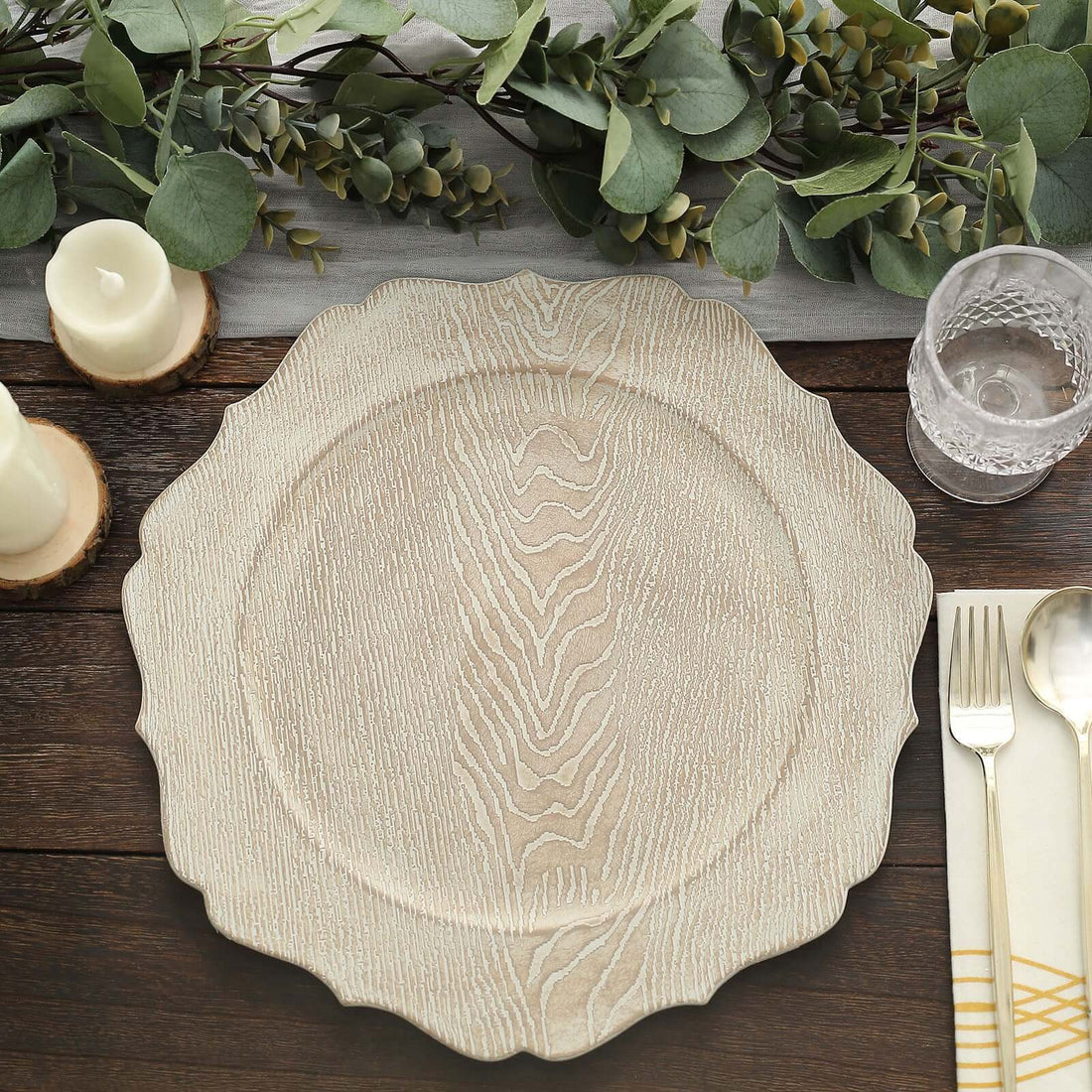 6 Pack | 13inch Rustic White Embossed Wood Grain Acrylic Charger Plates with Scalloped Rim