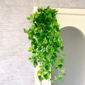 <strong>Vibrant and Lifelike Green Artificial Ivy Vine Hanging Plants</strong>