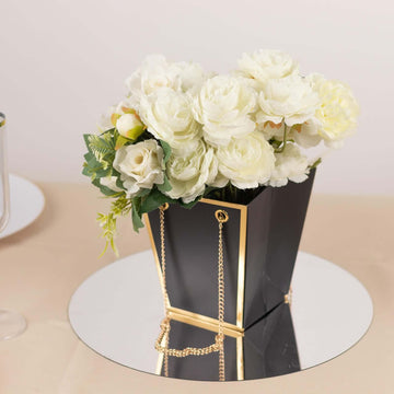 <span style="background-color:transparent;color:#000000;">Black Gold Edge Paper Gift Bags: Elegance and Sophistication in Every Detail</span>