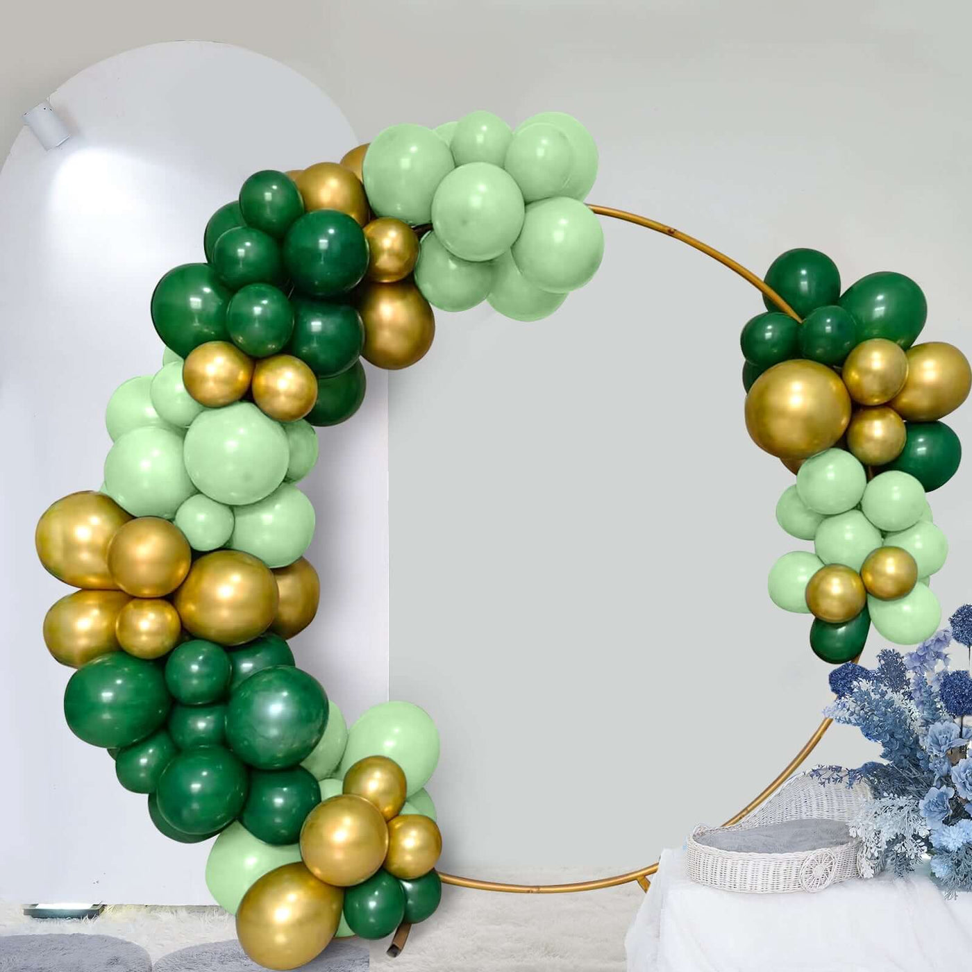 120-Pack Assorted Gold & Green Balloon Kit | eFavormart.com