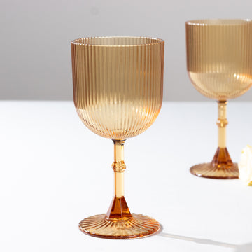 <span style="background-color:transparent;color:#000000;">Vintage Amber Gold Ribbed Wine Glasses</span>