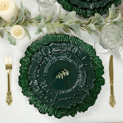 20-Pack Hunter Emerald Green Reef Design Plastic Plates – 10" Dinner Party Plates – Elegant Disposable Tableware