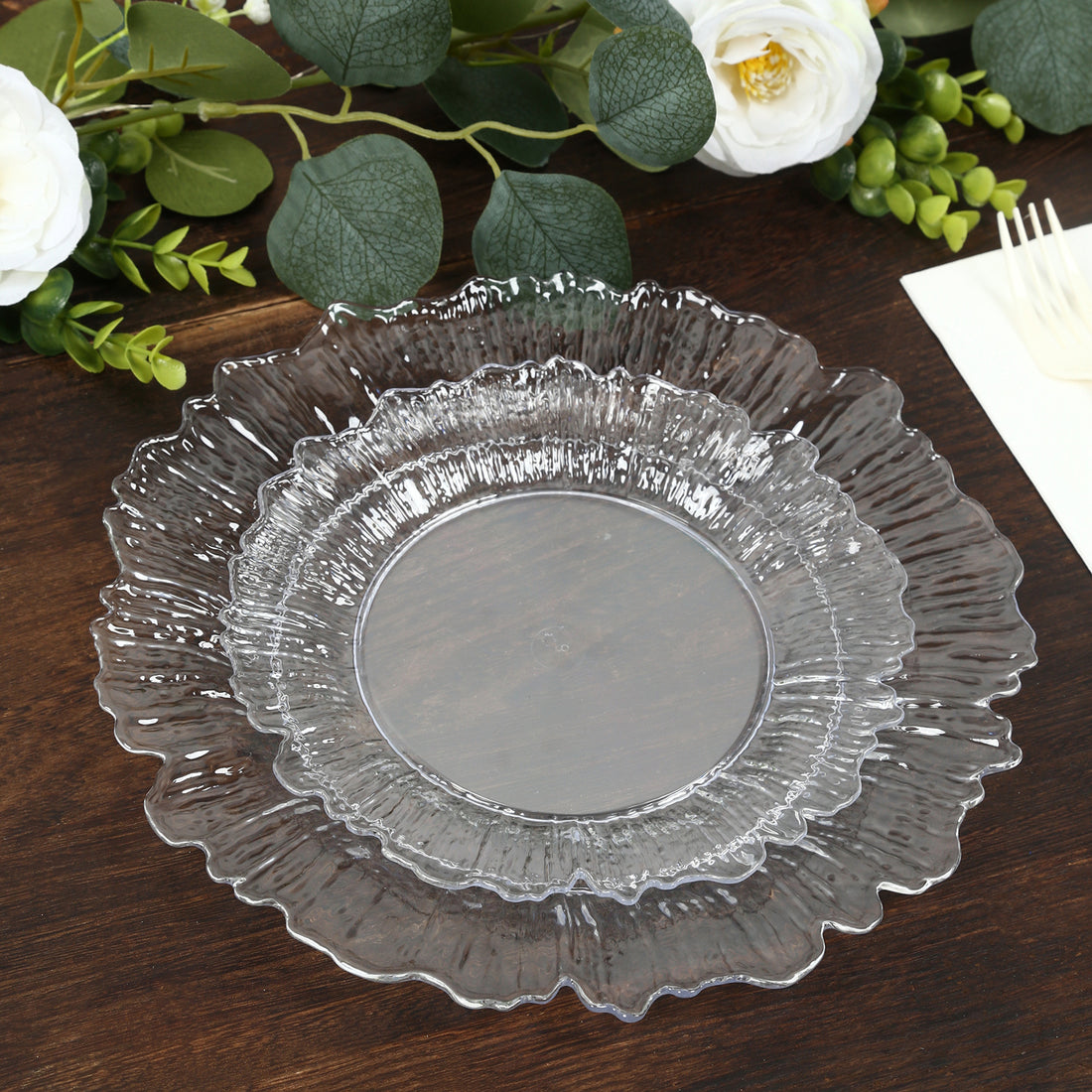 20-Pack Plastic Dessert Plates – 7inch Clear Reef Design Appetizer Salad Party Plate