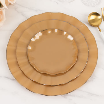 <h3 style="margin-left:0px;"><strong>Gold Ruffled Rim Plastic Dessert Plates</strong>