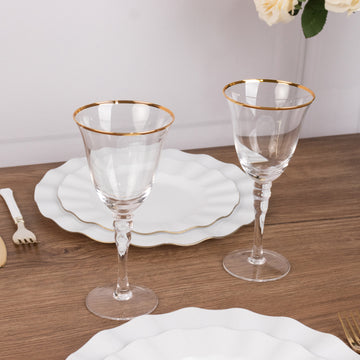 <span style="background-color:transparent;color:#000000;">Stunning Gold Rimmed Clear Wine Goblet Glasses</span>