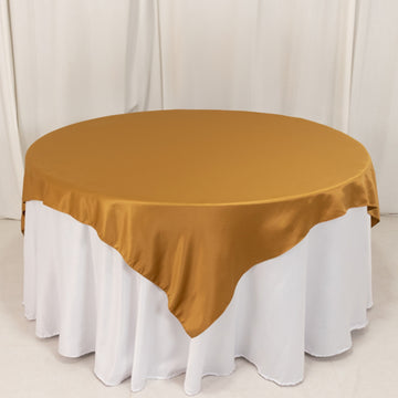 <h3 style="margin-left:0px;"><span style="background-color:transparent;color:#111111;">Elegant Gold Lamour Satin Overlay for Timeless Table Decor</span>