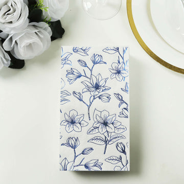 <span style="background-color:transparent;color:#000000;">White And Blue Floral 2-Ply Paper Dinner Napkins</span>