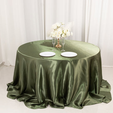 <h3 style="margin-left:0px;"><strong>Durable and Easy to Care For Satin Tablecloth</strong>