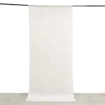 <strong>Luxurious White Velvet for Timeless Events and Photo Booths</strong>
