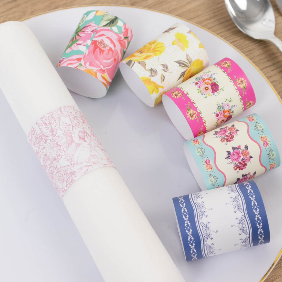 48-Pack Disposable Napkin Rings in Mixed Vintage Floral – Elegant Paper Napkin Holder Bands