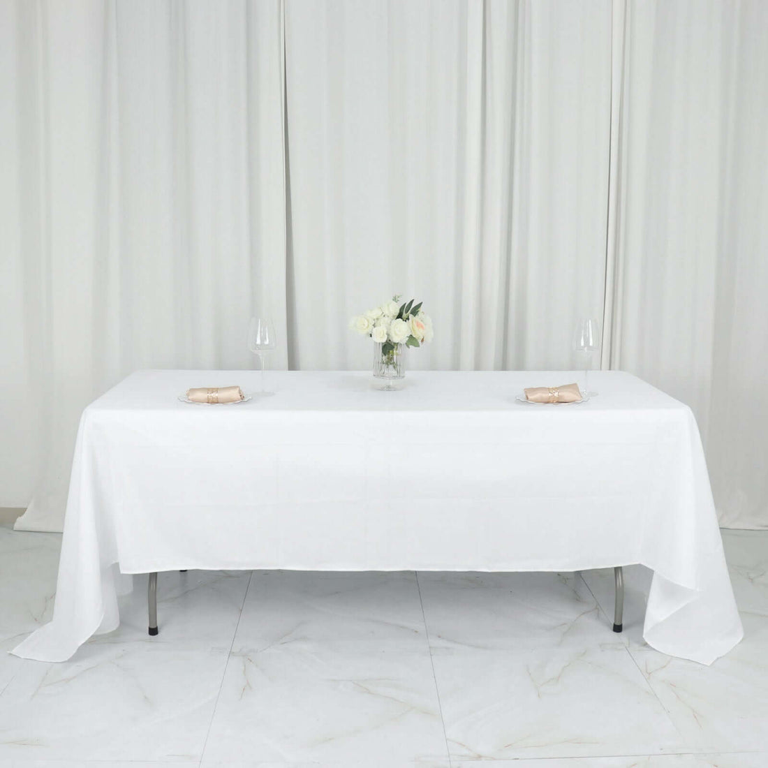 White Seamless Polyester 60 Inch x 126 Inch Rectangular Tablecloth