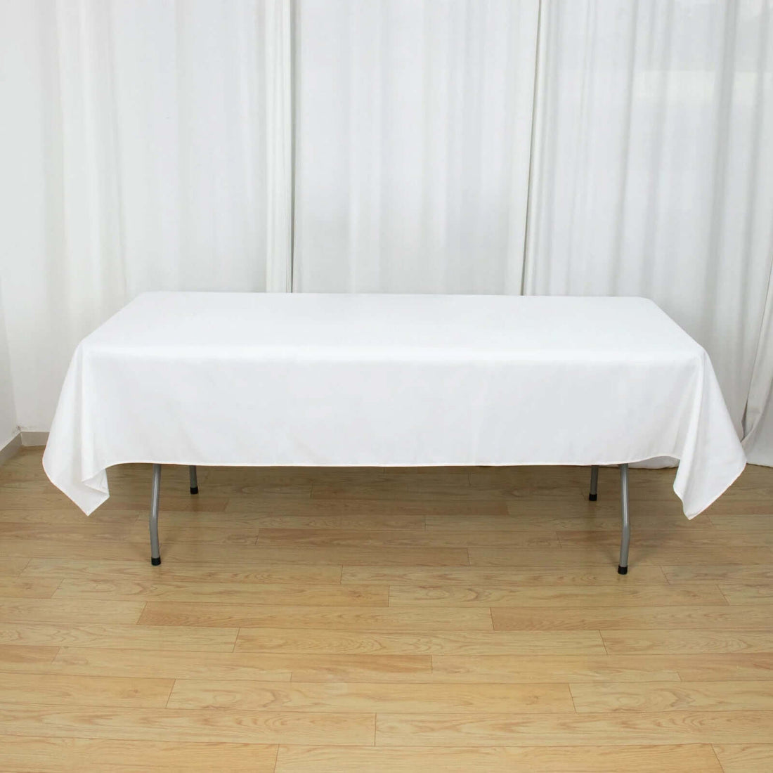 54x96inch White 200 GSM Seamless Premium Polyester Rectangle Tablecloth