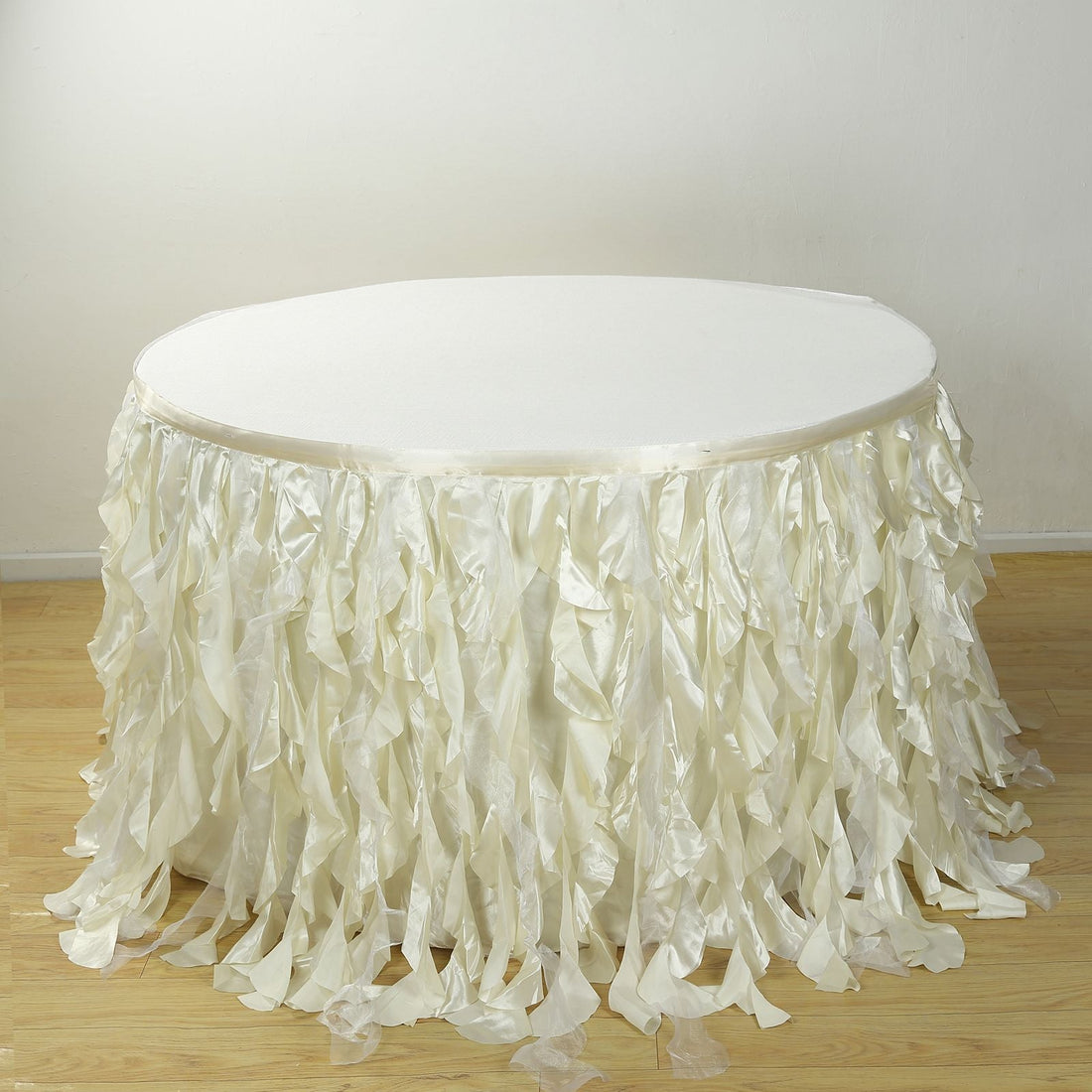 Ivory Curly Willow Taffeta Table Skirt 17 Feet