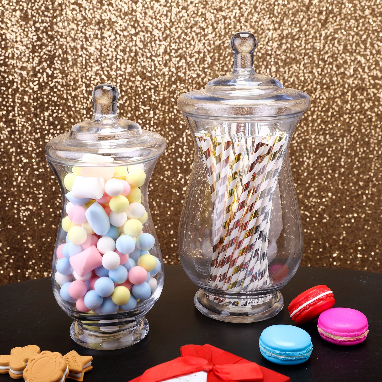 https://www.efavormart.com/cdn/shop/products/Clear-Glass-Apothecary-Buffet-Party-Favor-Candy-Jars-With-Snap-On-Lids.jpg?v=1689405938