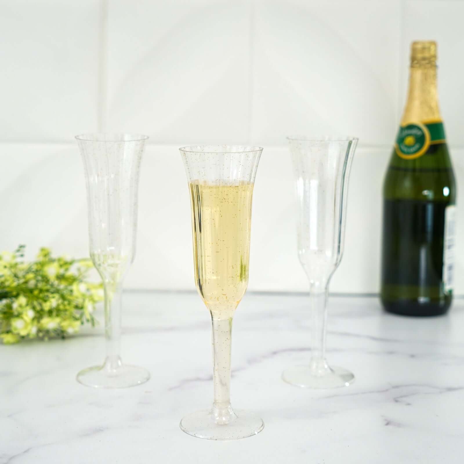 [8 Pack - 6 oz] Plastic Champagne Flutes Gold Glitter Disposable Champagne  Toasting Glasses Fancy Stemmed Cups for Parties, Weddings, and Dining