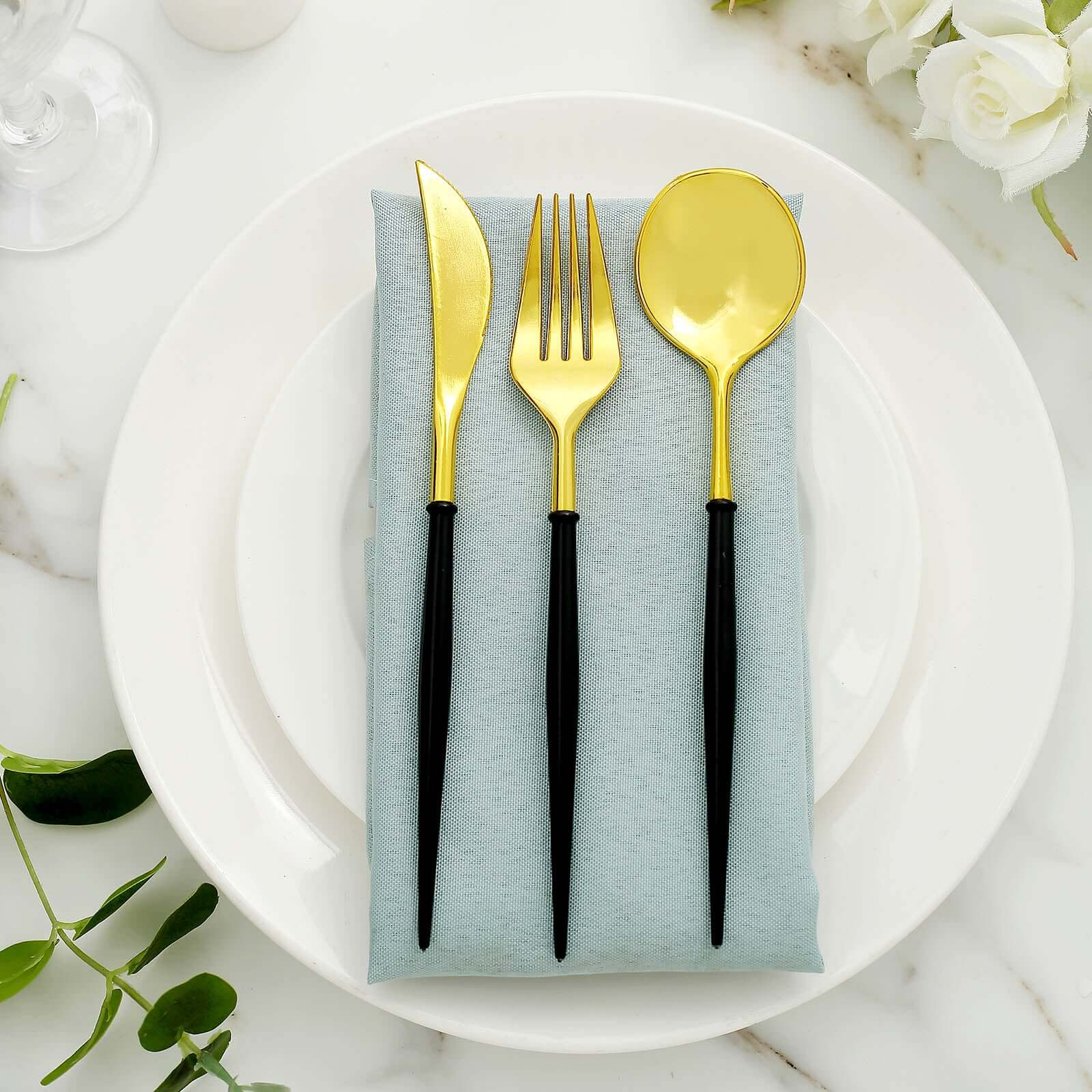 https://www.efavormart.com/cdn/shop/products/Gold-Modern-Flatware-Set.jpg?v=1689407271