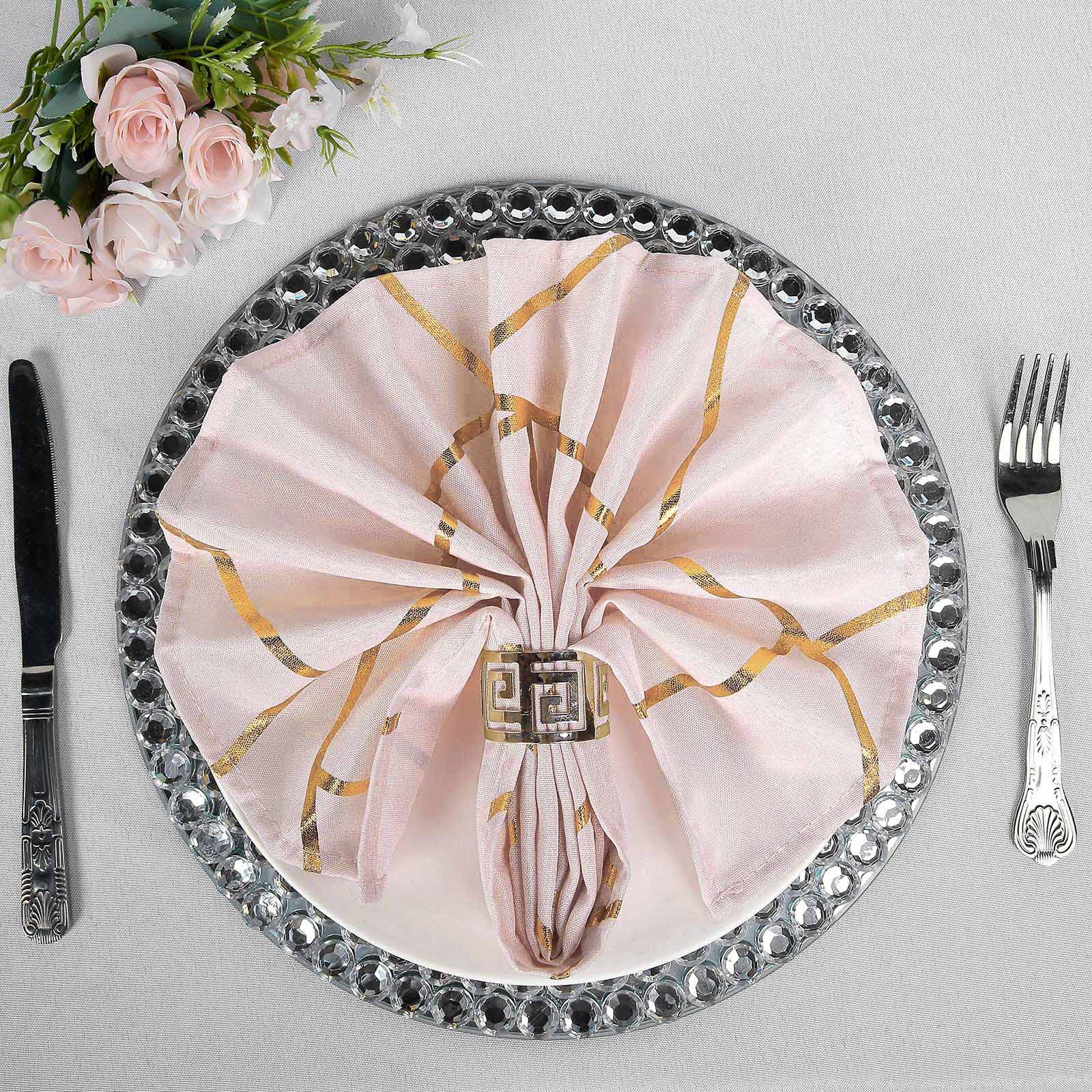 https://www.efavormart.com/cdn/shop/products/Modern-Blush-Rose-Gold-and-Geometric-Gold-Cloth-Dinner-Napkins.jpg?v=1694638947