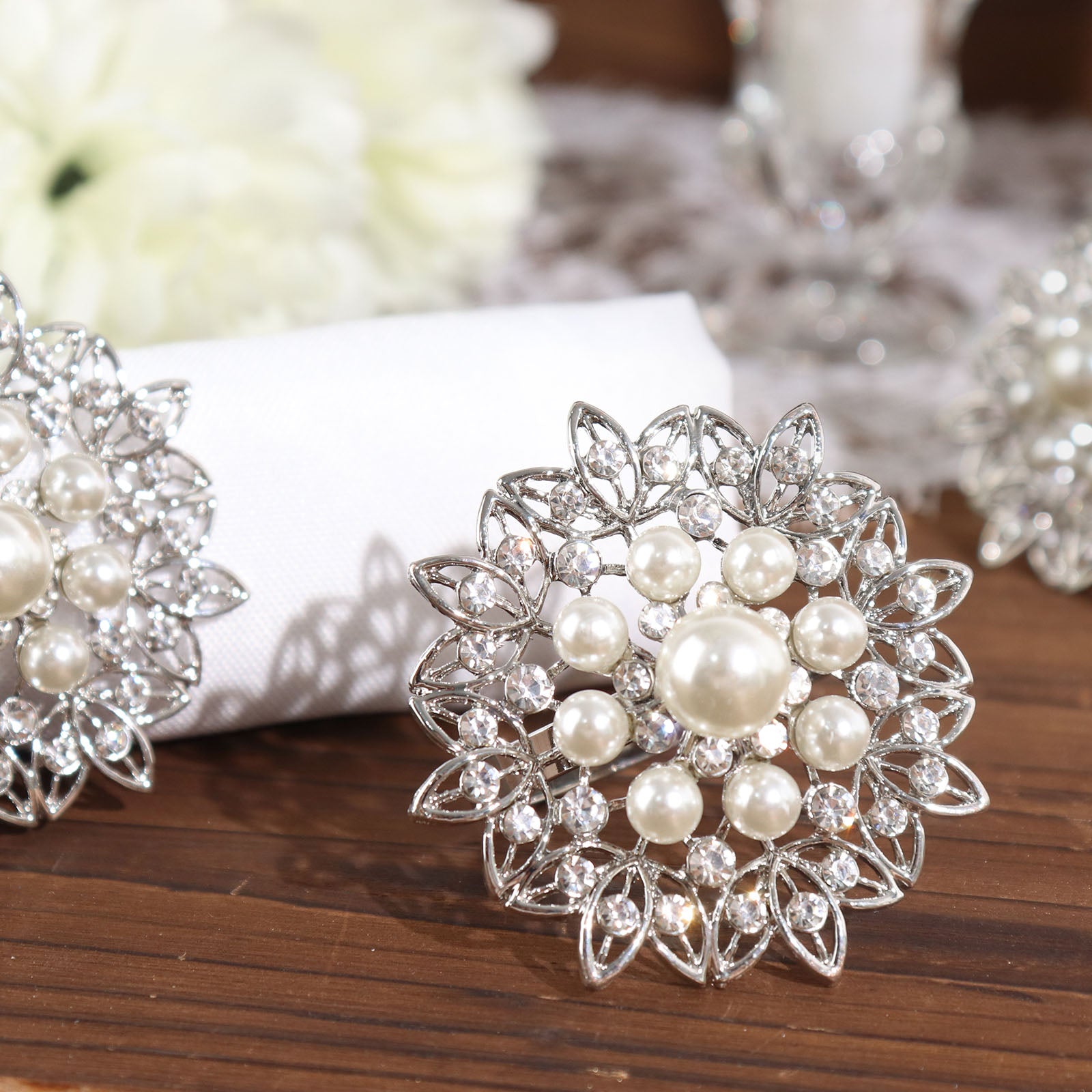 4-Pack Pearl & Diamond Silver Napkin Rings | eFavormart.com