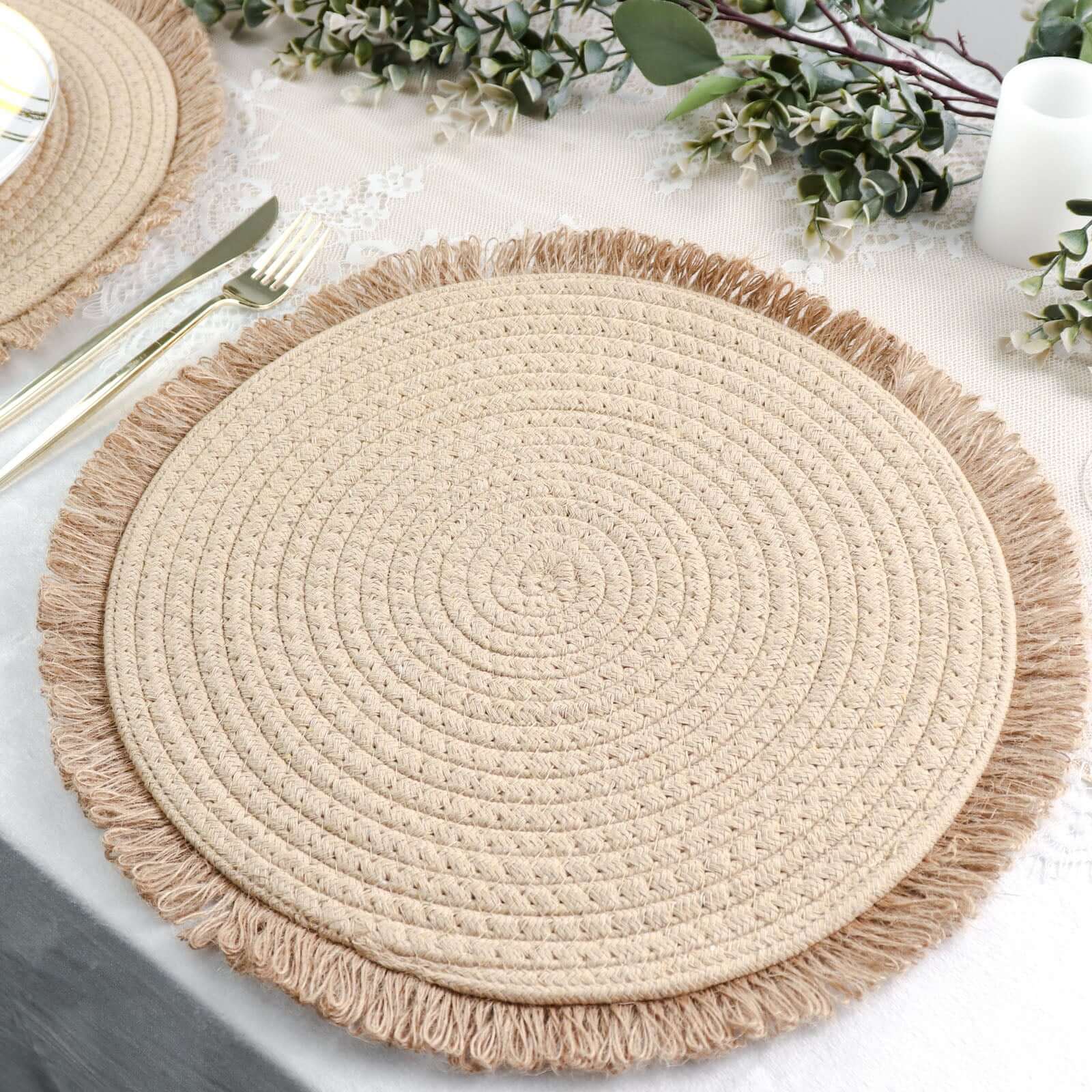 https://www.efavormart.com/cdn/shop/products/Round-Natural-Rustic-Burlap-Jute-Placemats-Fringed-Edges.jpg?v=1689407634